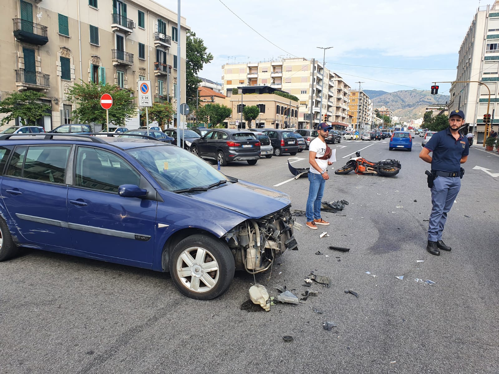 Incidente Sul Viale Europa Un Ferito Messina Oggi