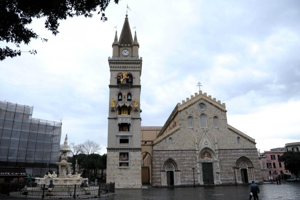 Speciale formazione si esibisce al Duomo