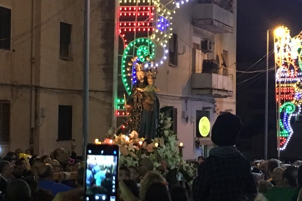 La processione di S.S. Maria Ausiliatrice su Tremedia