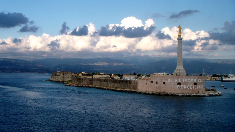 Messina celebra la Madonna della Lettera. Processione alle 18