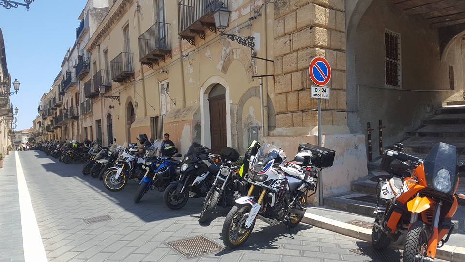 Spidi Tour: le Harley Davidson incantano Castroreale