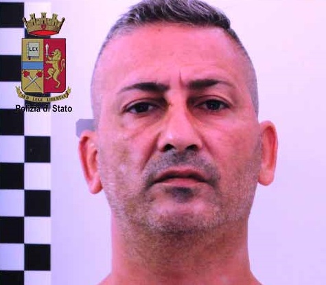 Spacciava da casa , 43enne arrestato dalla Squadra mobile