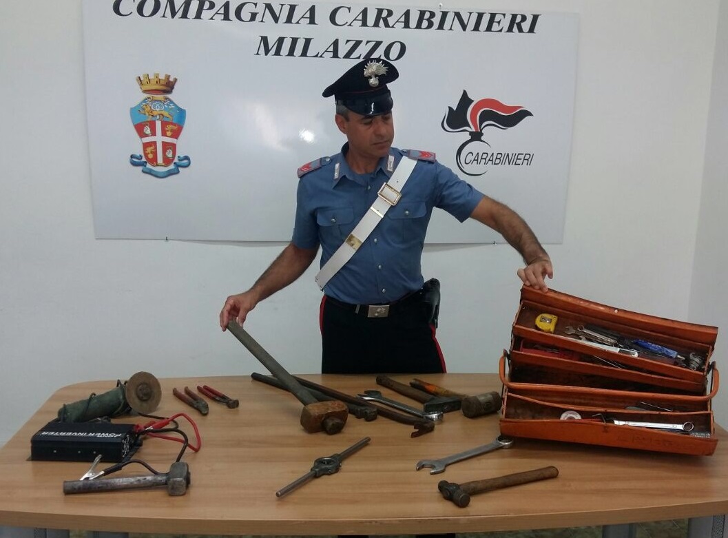 Giammoro, i carabinieri di Milazzo sgominano banda dei furti