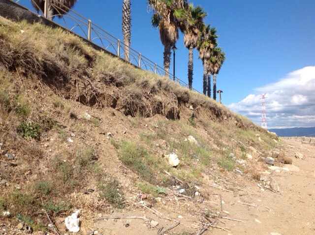 Torre Faro, un tratto del lungomare di via Circuito a rischio crollo