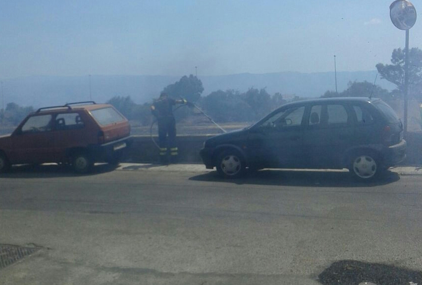 Santa Margherita, incendio doloso incenerisce terreno incolto