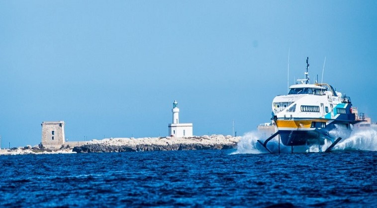 Blocco trasporti Isole minori, Cinquestelle: Caos Liberty Lines e Regione dorme