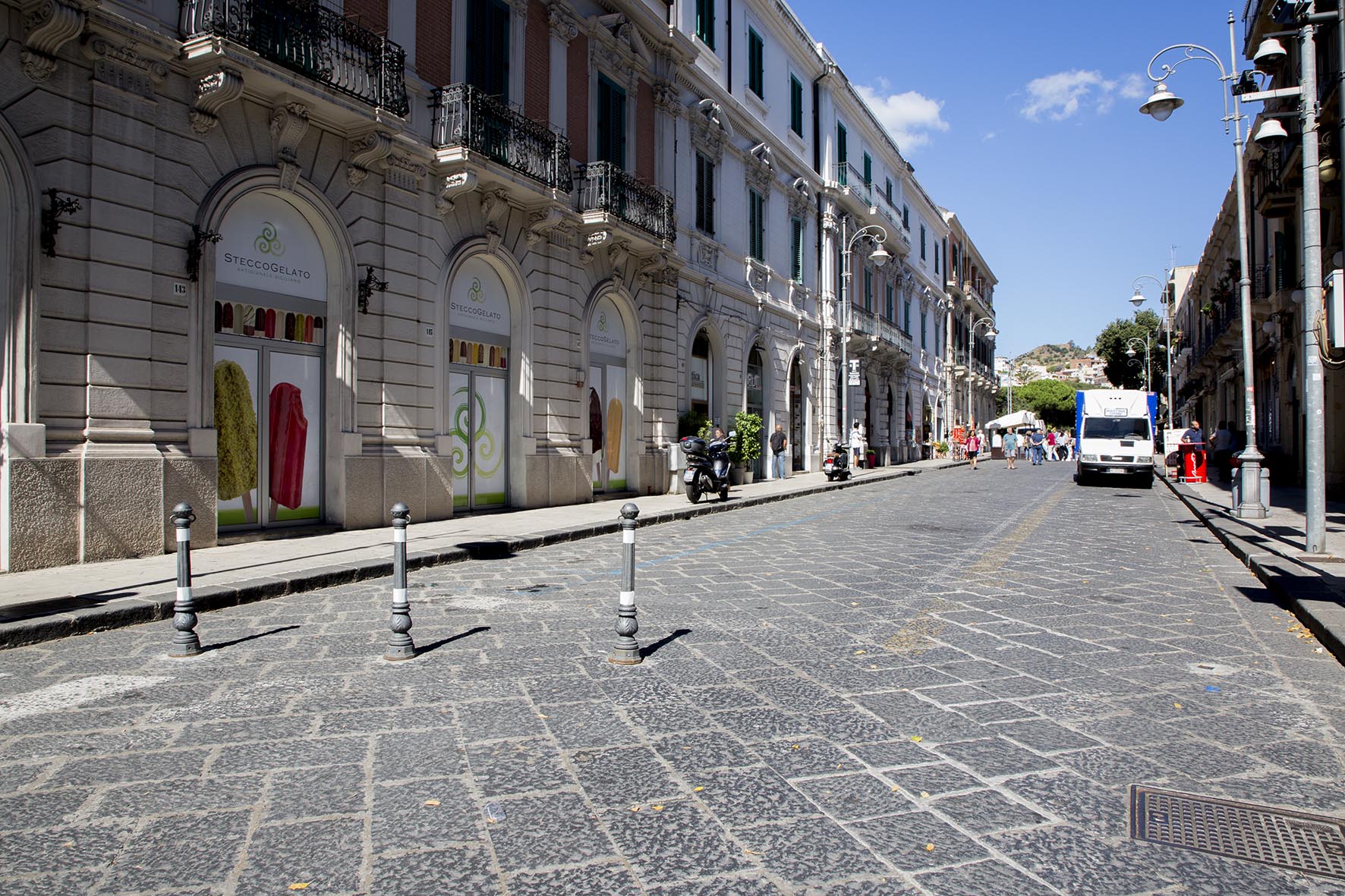 Isola pedonale di Via dei Mille, tutto tace. Confesercenti: Si estenda programma