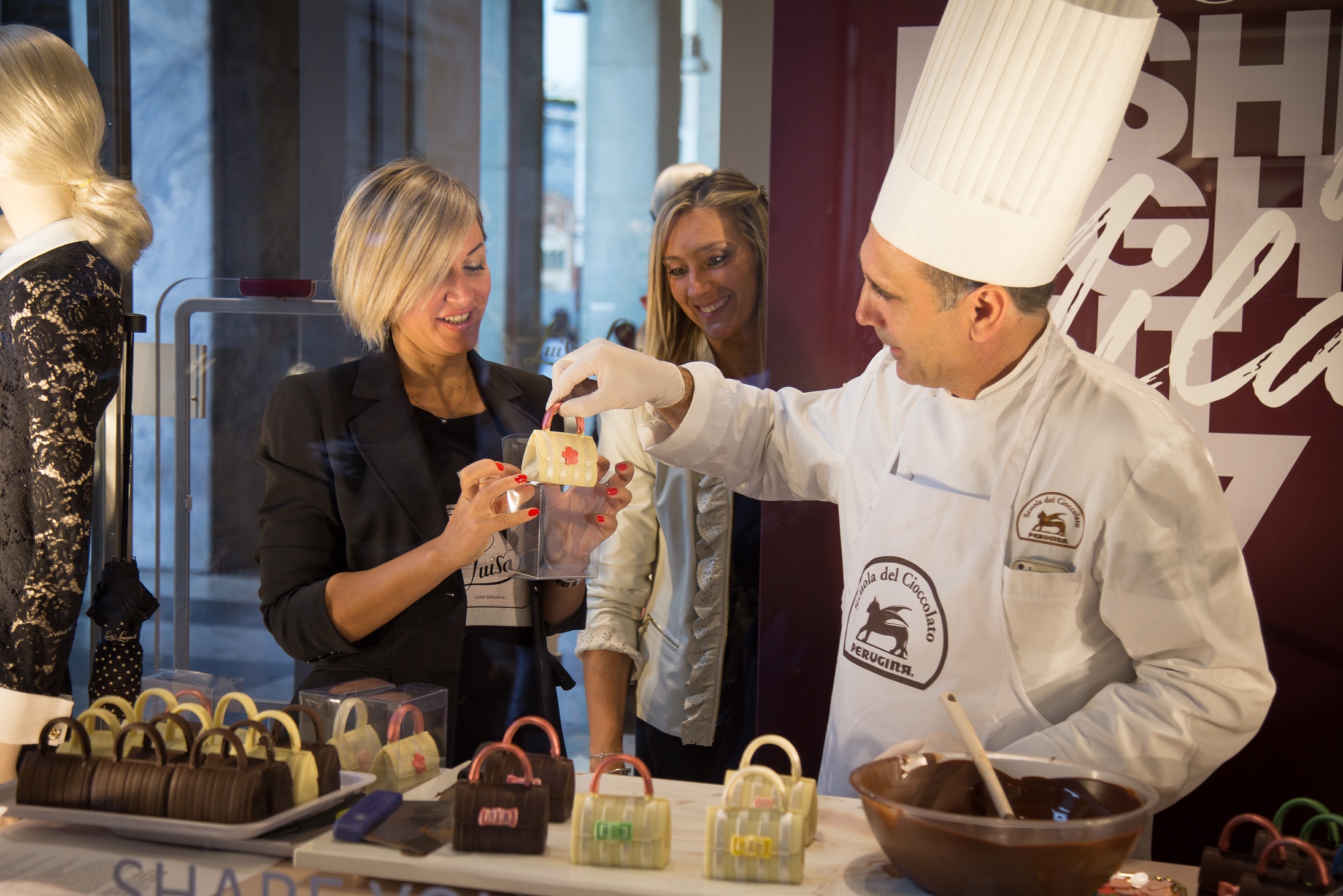 Luisa Spagnoli – Perugina. Fashion e peccati di gola insieme per una serata all'insegna del glamour