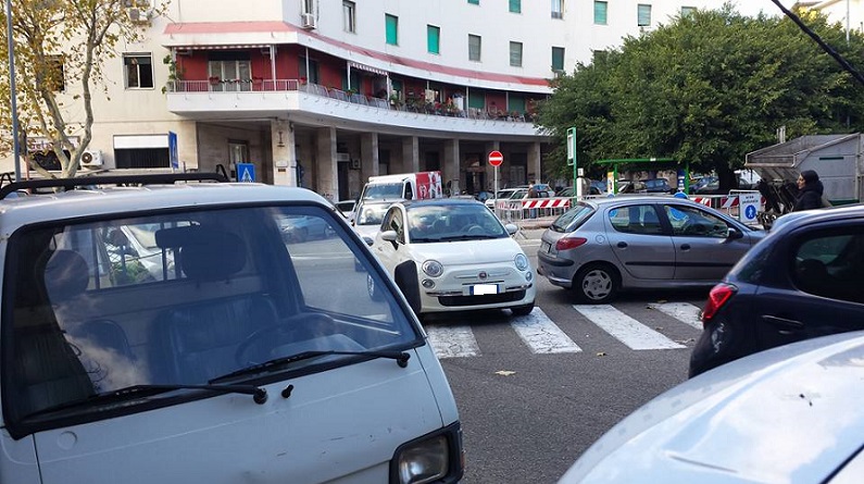 Piazza Castronovo, sulla graticola venerdì 12 il test pedonalizzazione nell’adunata Comune e V Quartiere