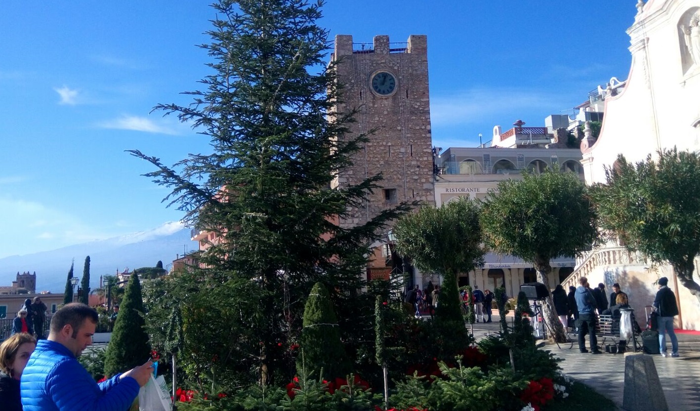 Capodanno da record in Sicilia, boom di prenotazioni a Taormina