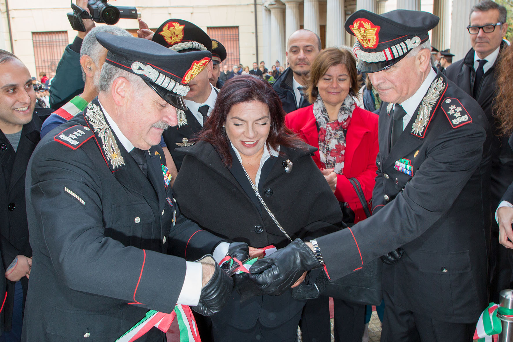 Nuova sede del Ris Messina dedicata ad Alfio Ragazzi. Presente il Comandante Generale Carabinieri Del Sette