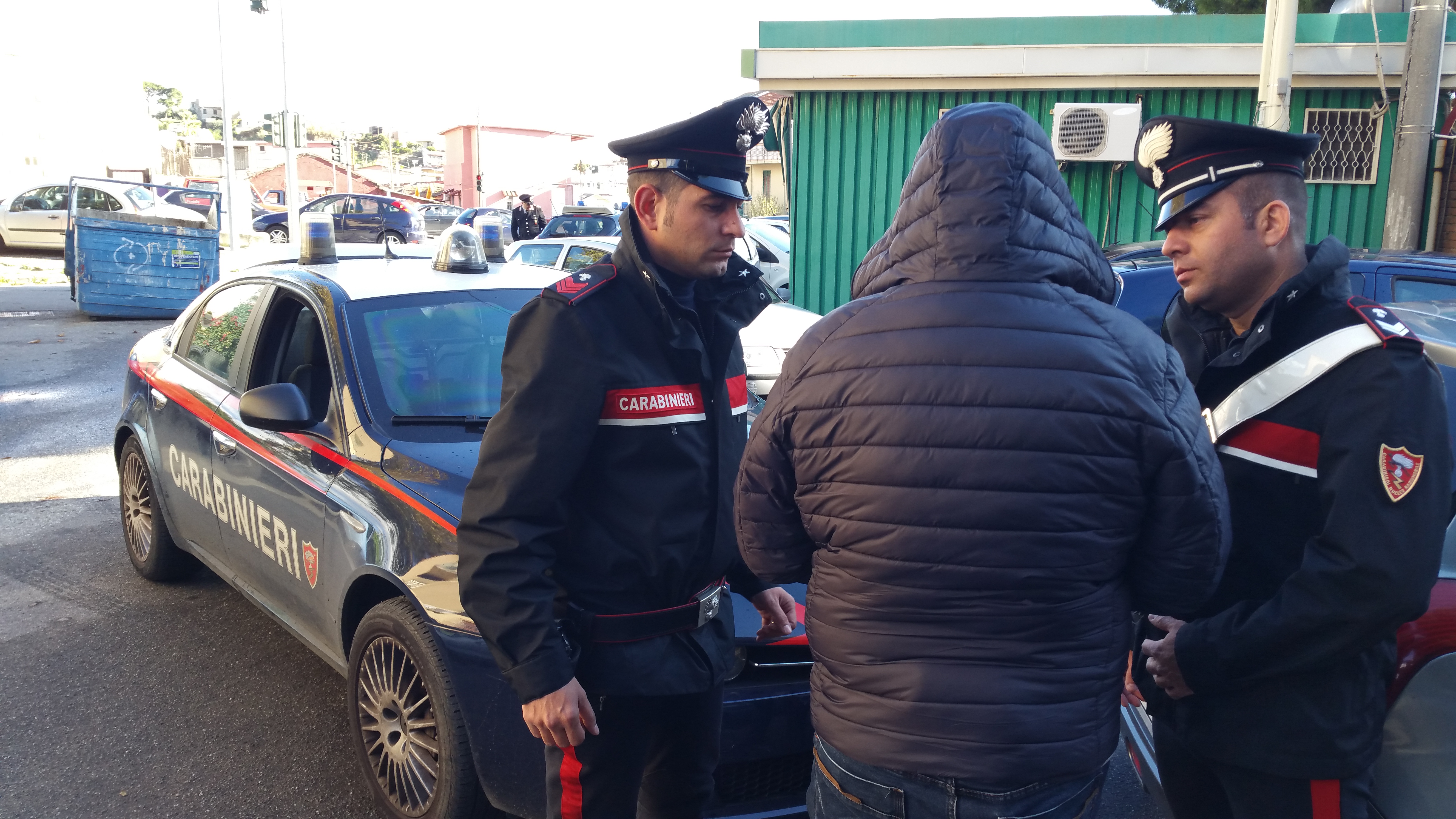 Ai domiciliari esce per fare visita di condoglianze: arrestato