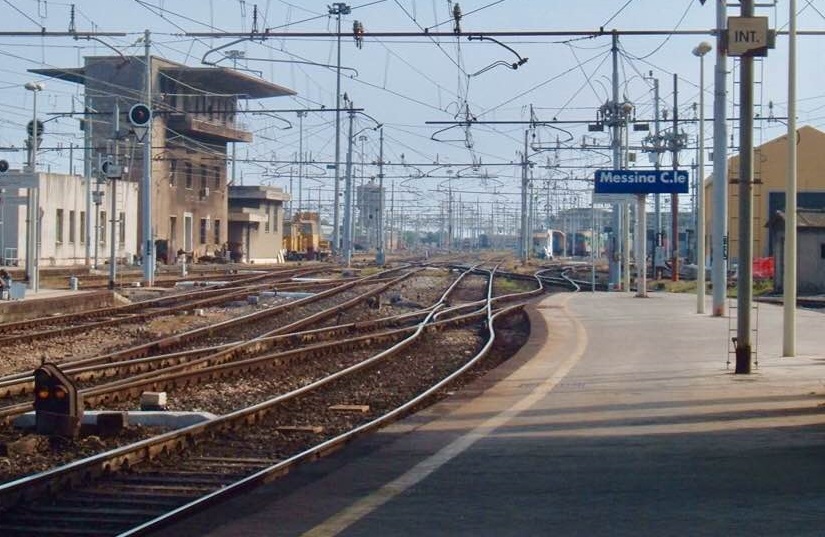 Treni "lumaca": monitoraggio-denuncia di Malaponti: "Accumulati 2075 minuti di ritardo in un solo giorno"