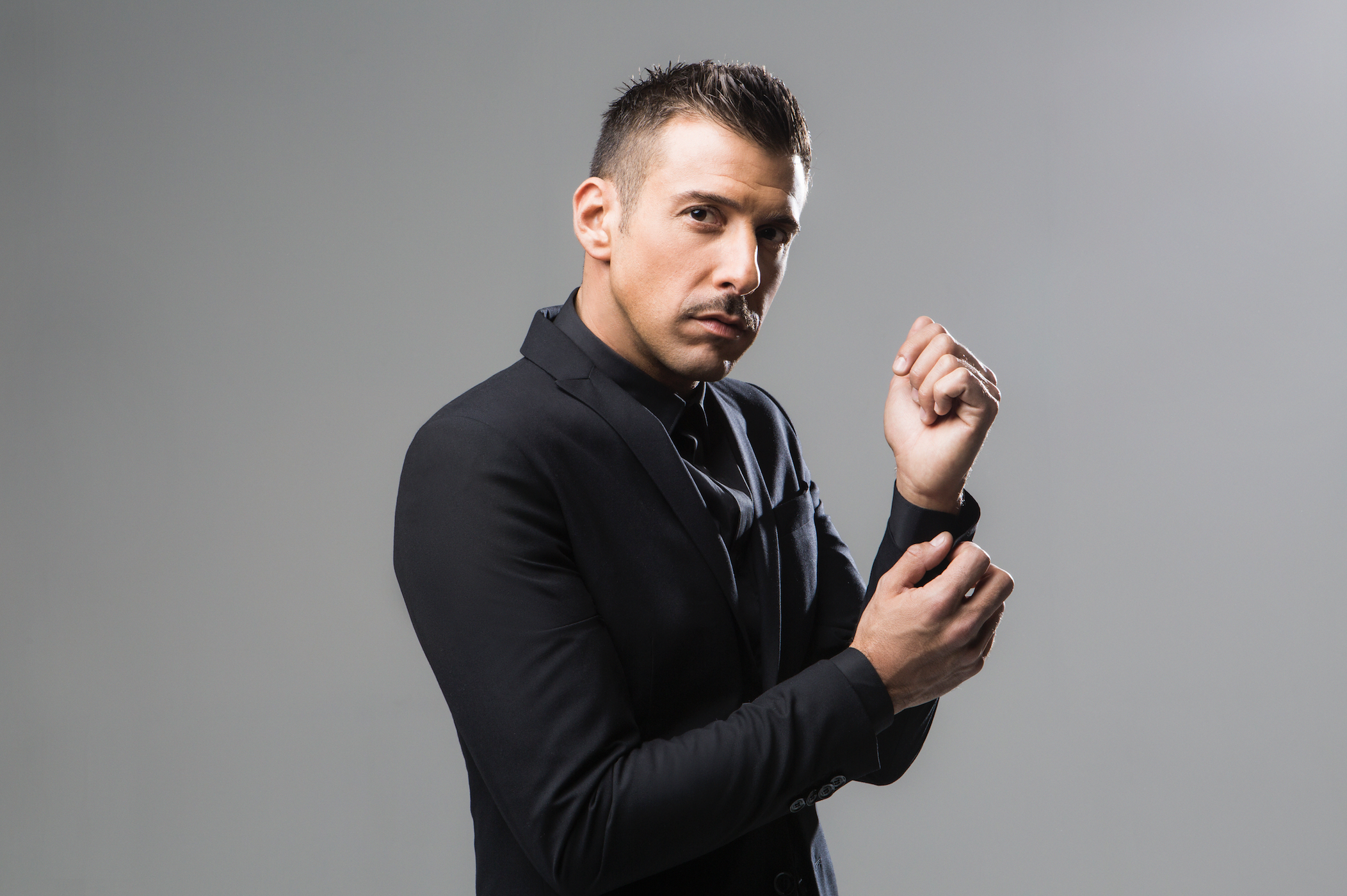 Francesco Gabbani torna in Sicilia, a luglio sul palco Teatro Antico di Taormina