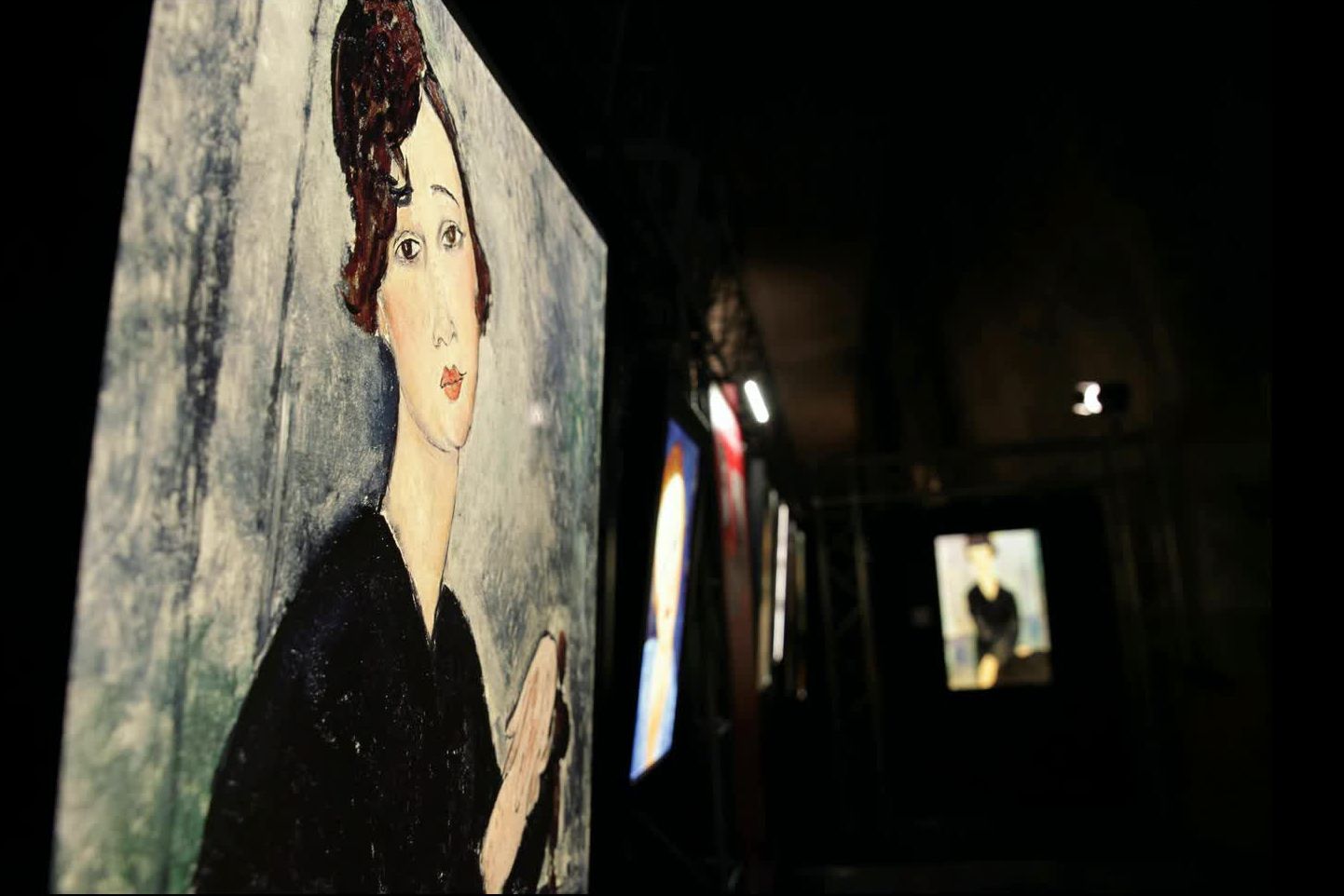 Modigliani experience,  Les Femmes a Taormina