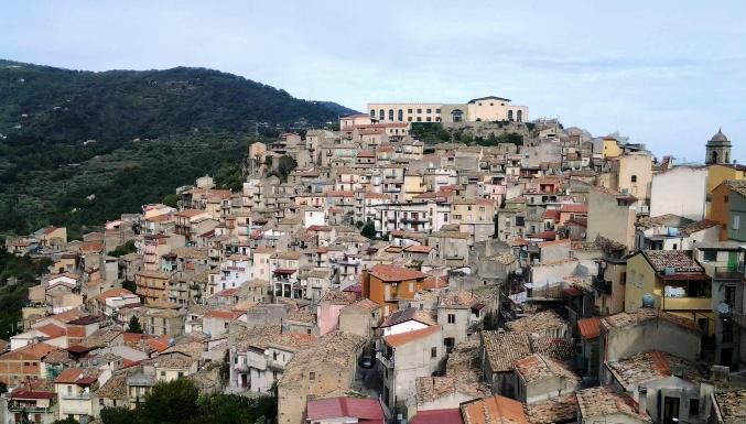 San Piero Patti: case ad un euro per combattere lo spopolamento