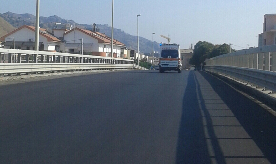 Ss 114: asfalto non livellato, pericolosi sobbalzi sul ponte "Santo Stefano"