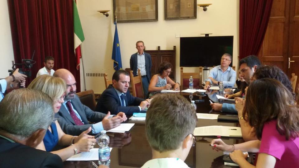 Scuole e risanamento, De Luca ai deputati messinesi: "Nessun passo indietro"