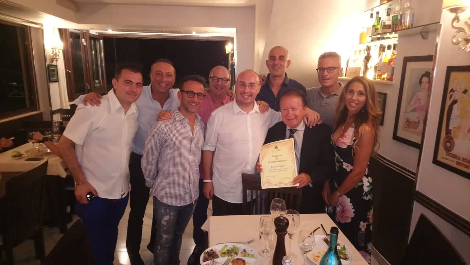 Turismo, Luciano Negri premiato per la fedeltà alla Perla dello Jonio