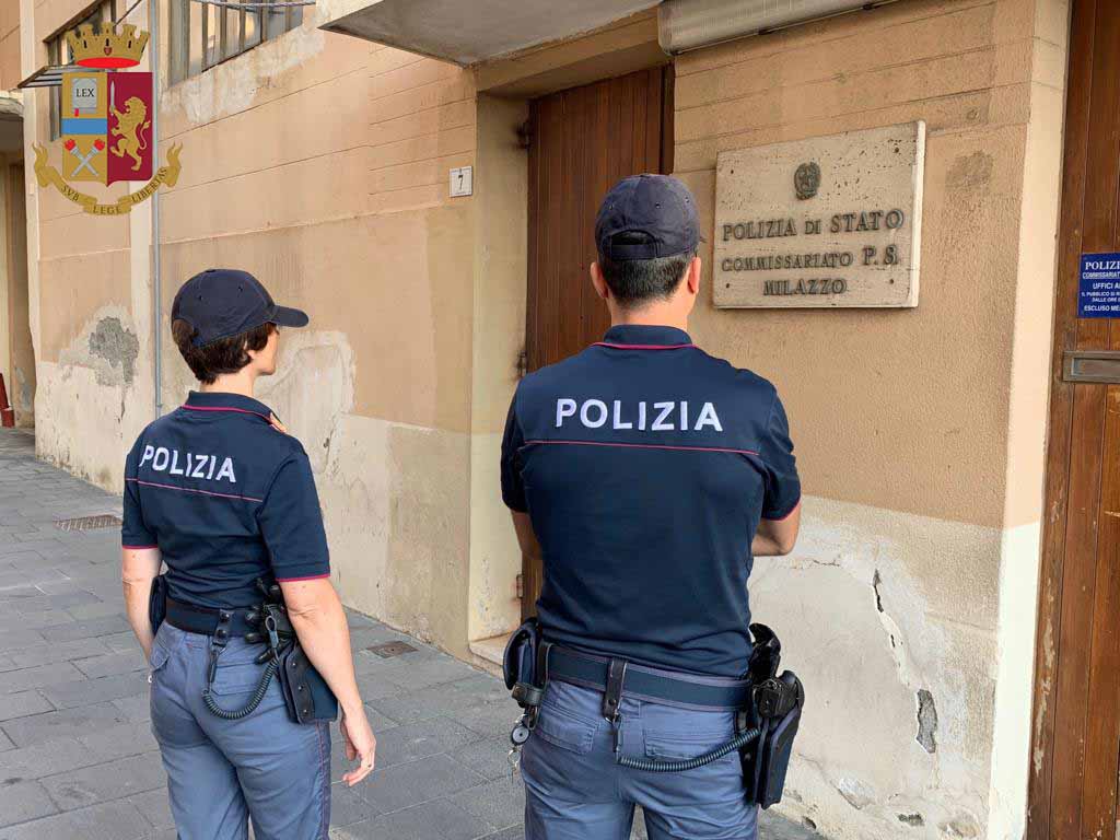 Simulano una rapina, due corrieri denunciati dalla polizia di Milazzo