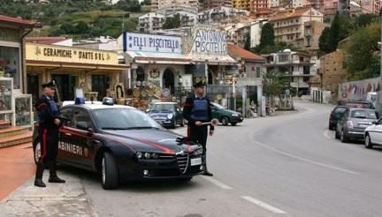 Tentata estorsione e maltrattamenti in famiglia, 24enne arrestato dai carabinieri di S. Stefano Camastra