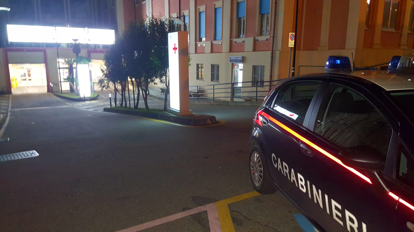 Movida insanguinata, 15enne sfregiato al volto