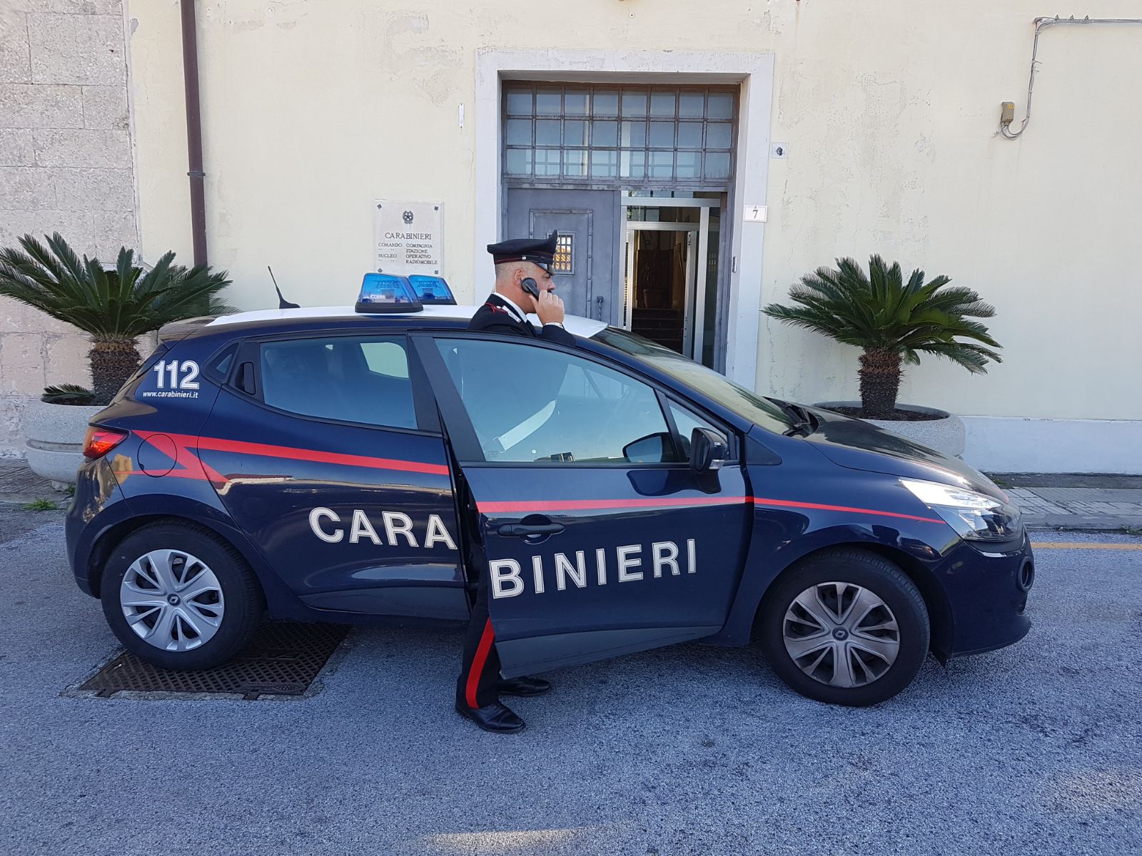 Rapina e maltrattamenti in famiglia, 32enne di Milazzo finisce in manette