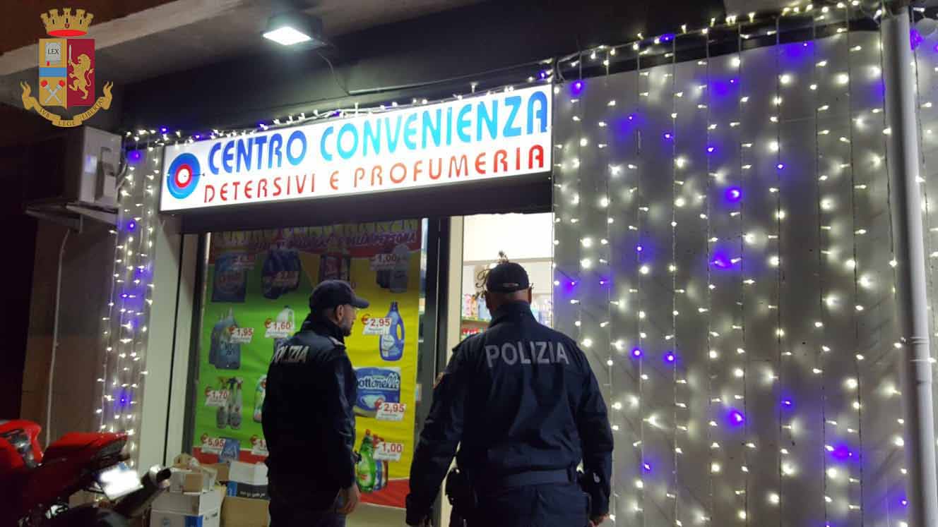 Rapina al "Centro convenienza", l'autore fermato in 120 secondi