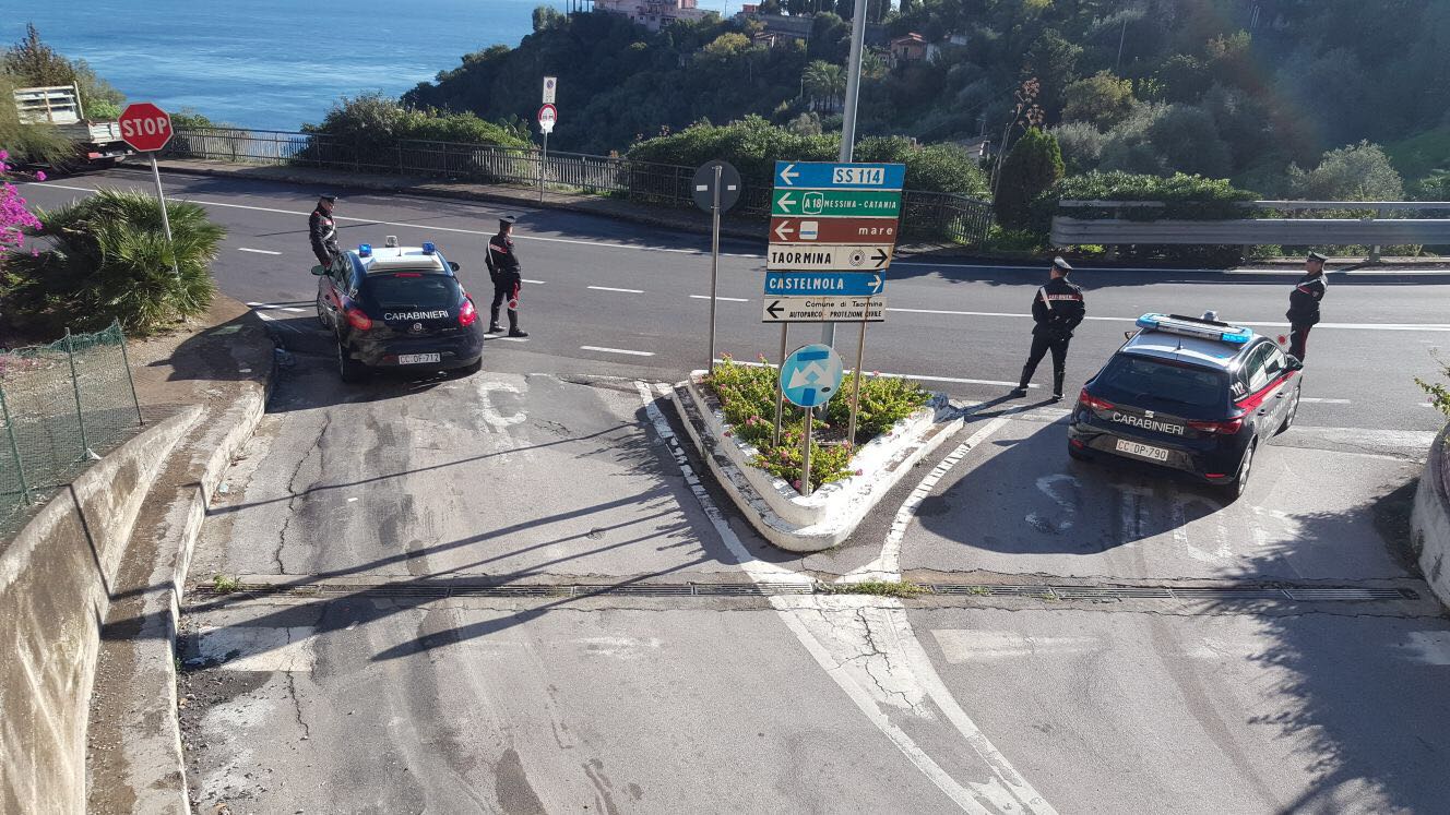 Aggredisce l'ex fidanzata, 39enne romeno arrestato dai carabinieri di Taormina