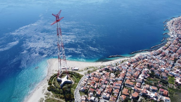 Istituzione permanente del senso unico in via Palazzo Torre Faro