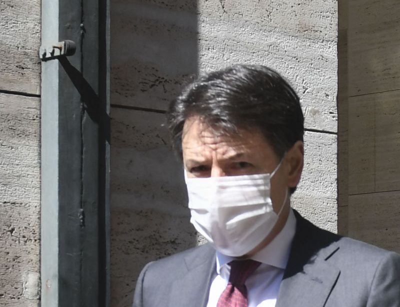 Conte “Grande impegno miei governi in politica estera”