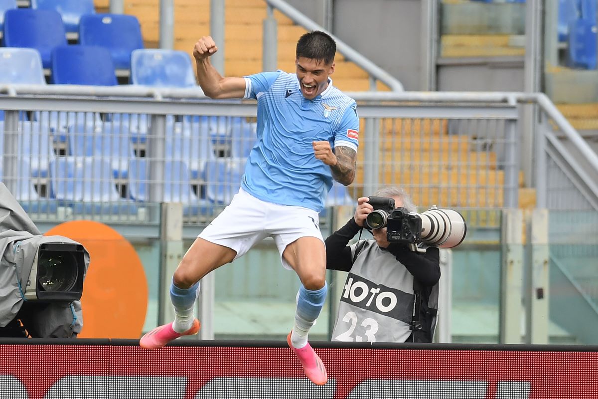 Lazio-Genoa 4-3, biancocelesti proseguono corsa Champions