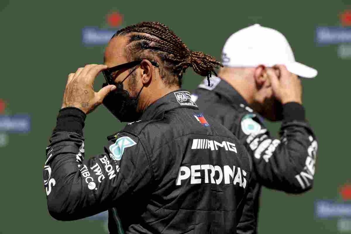 Hamilton vince in Portogallo davanti a Verstappen e Bottas