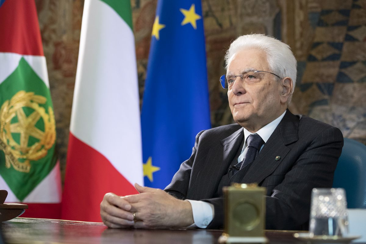 Omofobia, Mattarella “La violenza spinge verso il fanatismo”