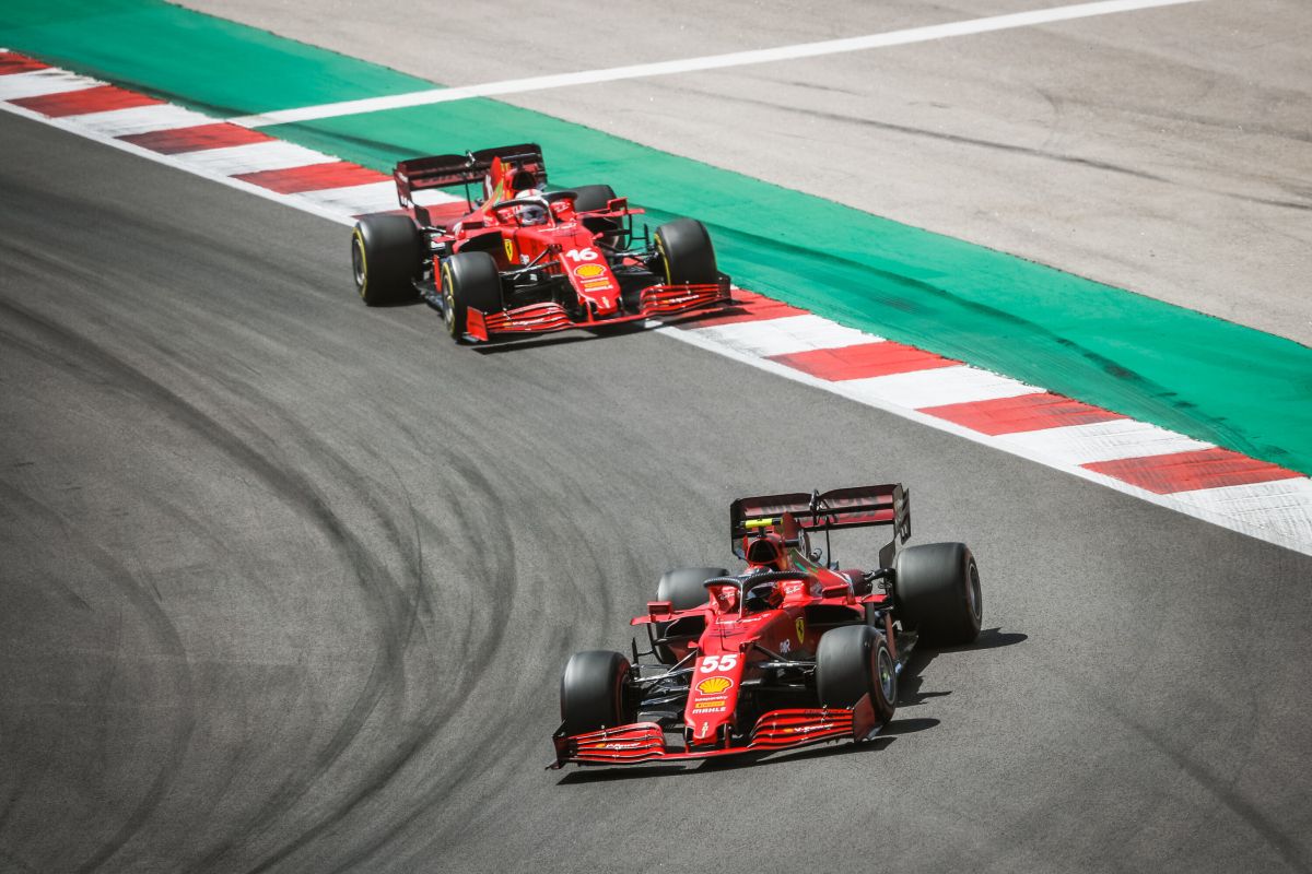 Doppietta Ferrari in Fp2 Monaco, Leclerc precede Sainz