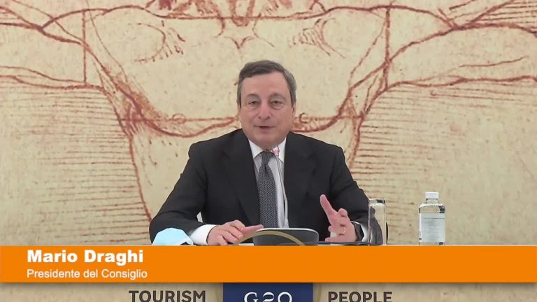 Turismo, Draghi “Da metà maggio il green pass nazionale”