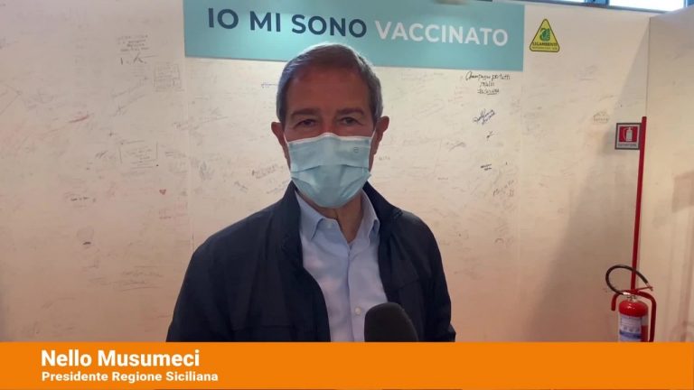 Covid, Musumeci “Mi sono vaccinato, fatelo anche voi”