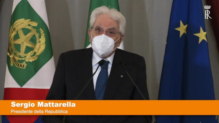 Covid, Mattarella “Grati all’Esercito per il suo impegno”