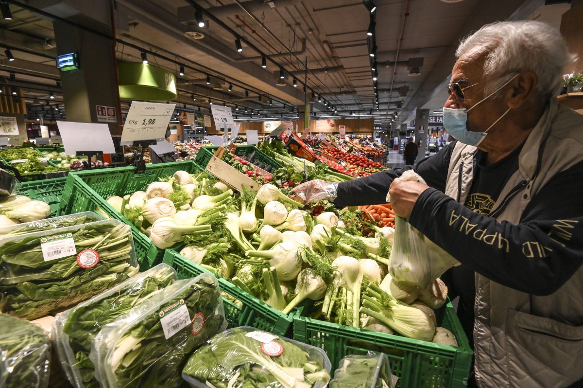 Ad aprile in calo le vendite al dettaglio