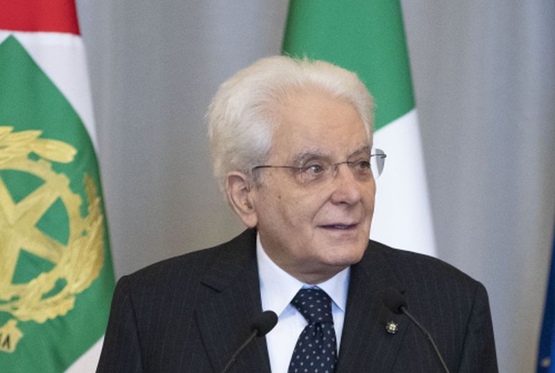 Carceri, Mattarella “Dalla Polizia Penitenziaria generoso impegno”