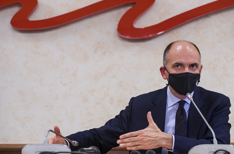 Letta “Impegno totale Pd per costruire Europa sociale”