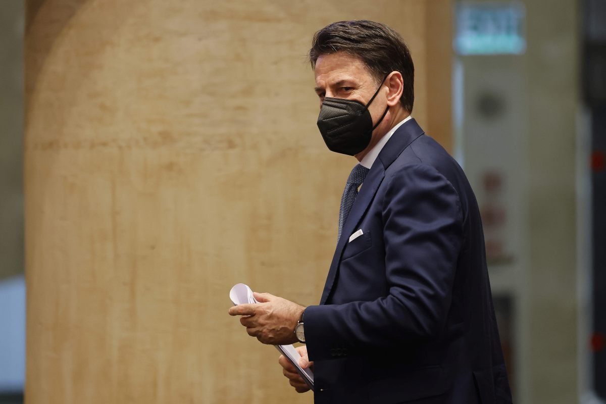 M5S, Conte “La svolta autarchica di Grillo mortifica la comunità”