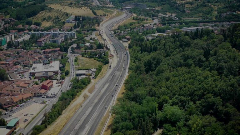 A1, aperta terza corsia tra Firenze sud e Incisa