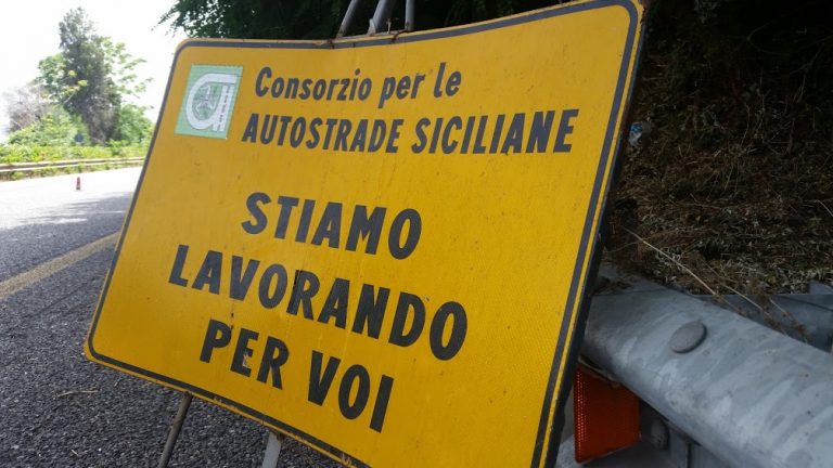 A18, sopralluogo per i troppi cantieri. Cas: “Ci scusiamo”