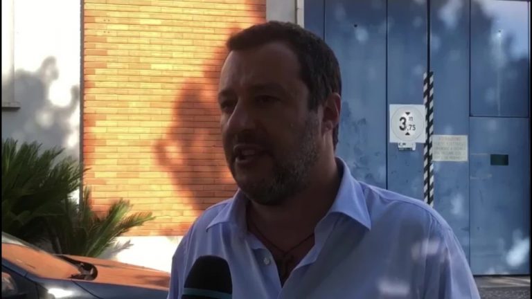 Salvini “Sostegno polizia penitenziaria, detenuti dovrebbero lavorare”