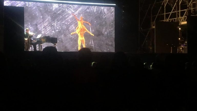 Duomo Milano, Bolle danza per il restauro della Guglia Maggiore