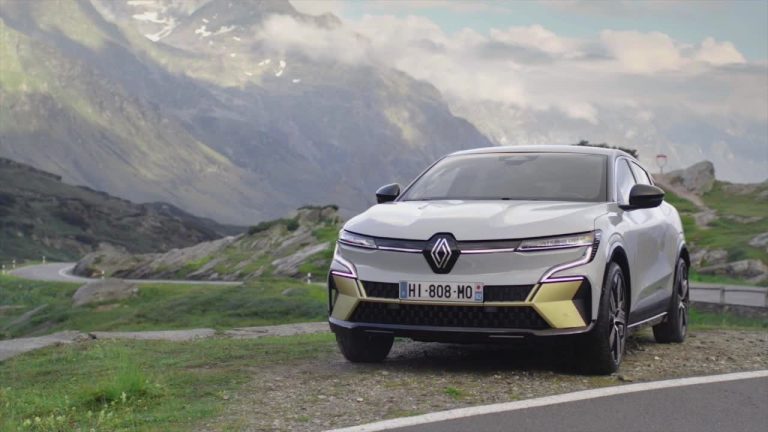 Renault leader nell’elettrico con la nuova Megane E-Tech