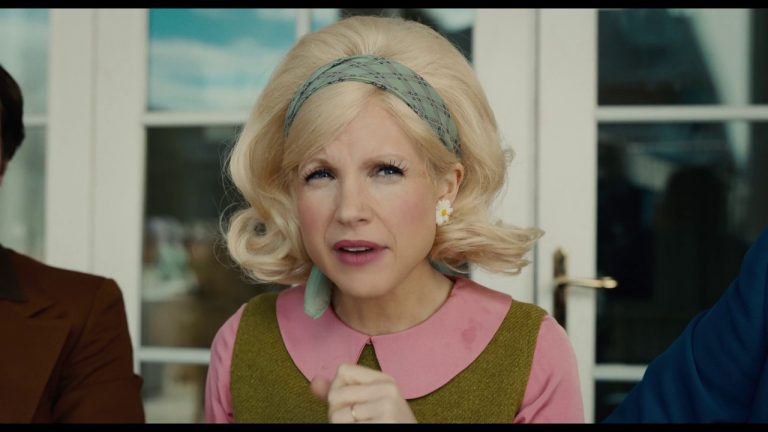 Gli occhi di Tammy Faye, trailer del nuovo film con Jessica Chastain