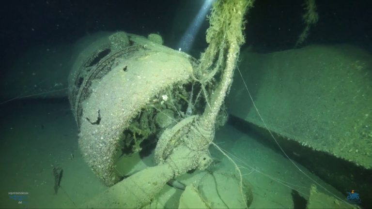 Relitto di un idrovolante tedesco trovato in mare nel Siracusano