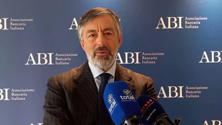 Banche, Sabatini (Abi) “Attivare misure politica fiscale e monetaria”